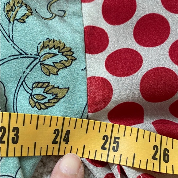 Soft Surroundings Floral Patchwork V-Neck Blouse - Picture 7 of 8